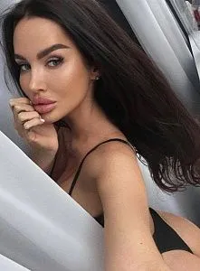 Девушка Карина, фото и отзывы