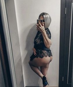 Мила могу приехать — эротические фото