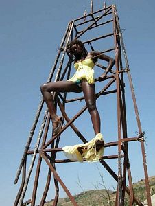 Все фото Луинджи - девушки по вызову